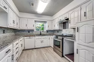 231 Larry Dr, Duncanville, TX 75137 - Photo 8