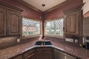 6609 Hollytree Cir, Tyler, TX 75703 - Photo 4