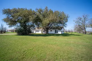 1916 S Hwy 14, Groesbeck, TX 76642 - Photo 2