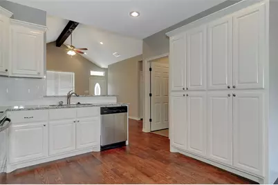 613 E Rosedale Street, Sherman, TX 75090 - Photo 8