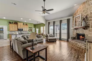 17154 Lochwood Ln, Forney, TX 75126 - Photo 8