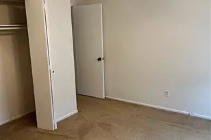 3229 Oak Timber Dr, Forest Hill, TX 76119 - Photo 4