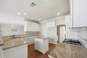 303 Chestnut Cove Cir, Southlake, TX 76092 - Photo 12