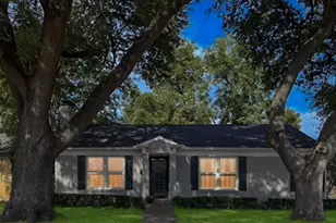 6171 Ravendale Ln, Dallas, TX 75214 - Photo 2