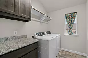 325 Co Rd 4764, Boyd, TX 76023 - Photo 18