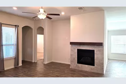 9328 Bronze Meadow Drive, Fort Worth, TX 76131 - Photo 10