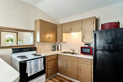 306 Dyer Circle, Payne Springs, TX 75156 - Photo 14