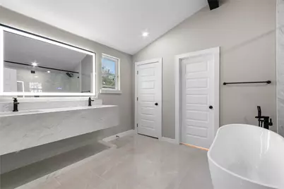 2819 Yorkshire Street, Irving, TX 75061 - Photo 20