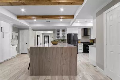 2819 Yorkshire Street, Irving, TX 75061 - Photo 8