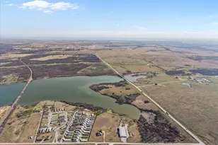 1141 Lake Halbert Rd, Corsicana, TX 75109 - Photo 2