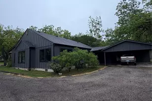 1605 S Houston St, Kaufman, TX 75142 - Photo 6