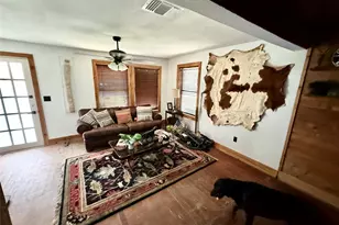 1605 S Houston St, Kaufman, TX 75142 - Photo 6