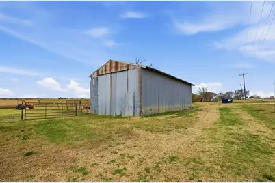 650 Lone Star Road, Whitesboro, TX 76273 - Photo 6
