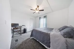 650 Lone Star Rd, Whitesboro, TX 76273 - Photo 22