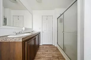 650 Lone Star Rd, Whitesboro, TX 76273 - Photo 18