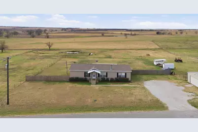 650 Lone Star Road, Whitesboro, TX 76273 - Photo 2