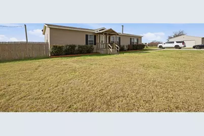 650 Lone Star Road, Whitesboro, TX 76273 - Photo 8