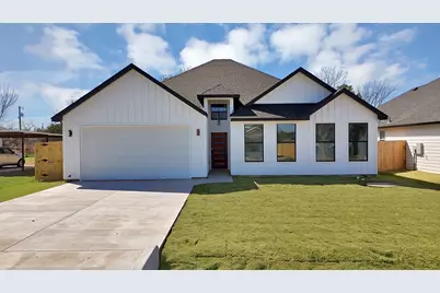 5104 Waterbury Court, Granbury, TX 76048 - Photo 2