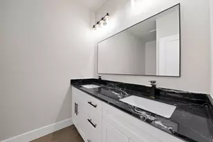 5104 Waterbury Ct, Granbury, TX 76048 - Photo 28