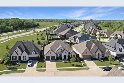 8505 Grand Cascade Cove, McKinney, TX 75071 - Photo 10