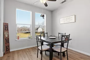 913 Carpenter St, Azle, TX 76020 - Photo 20