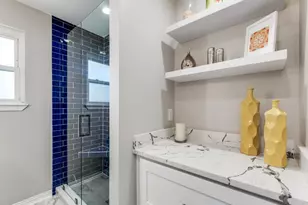 8306 Stonycreek Dr, Dallas, TX 75228 - Photo 18