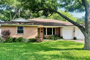 8306 Stonycreek Dr, Dallas, TX 75228 - Photo 1