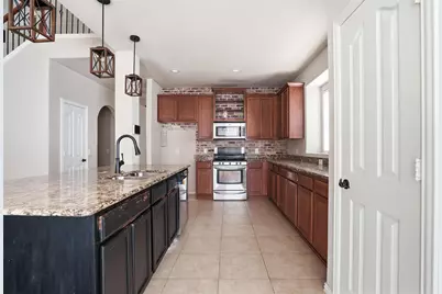 560 Vickie Street, Crowley, TX 76036 - Photo 14