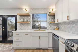 787 Lakeview Dr, Denison, TX 75020 - Photo 12