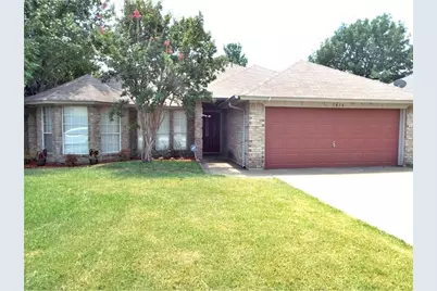 7616 Kimberly Court, North Richland Hills, TX 76182 - Photo 1