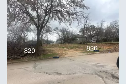 826 W Shepherd Street, Denison, TX 75020 - Photo 2