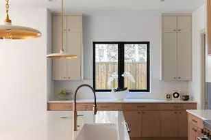 8931 San Fernando Way, Dallas, TX 75218 - Photo 14