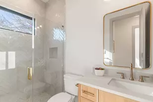 8931 San Fernando Way, Dallas, TX 75218 - Photo 32