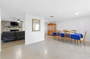 5914 Freemans Farm St, San Antonio, TX 78233 - Photo 6