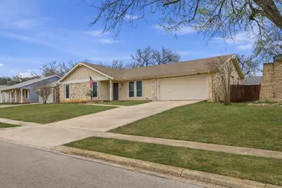 5914 Freemans Farm Street, San Antonio, TX 78233 - Photo 2