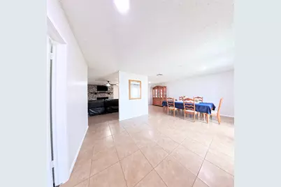 5914 Freemans Farm Street, San Antonio, TX 78233 - Photo 4