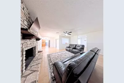 5914 Freemans Farm Street, San Antonio, TX 78233 - Photo 6