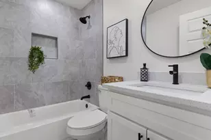 609 S Ayers Ave, Fort Worth, TX 76103 - Photo 8