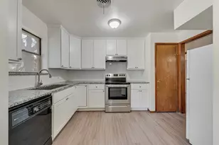 111 Joyce Dr, Argyle, TX 76226 - Photo 8