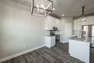 7437 Sleepy Hollow Ln, Abilene, TX 79602 - Photo 6