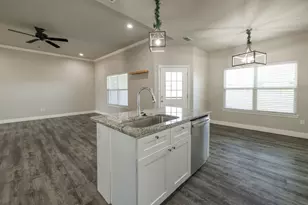 7437 Sleepy Hollow Ln, Abilene, TX 79602 - Photo 10