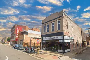 2702 Lee St, Greenville, TX 75401 - Photo 1