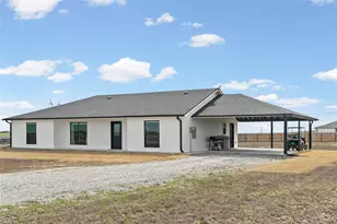 170 Pr 24971, Brookston, TX 75421 - Photo 2