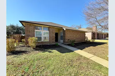980 Mauve Drive, Lewisville, TX 75067 - Photo 1