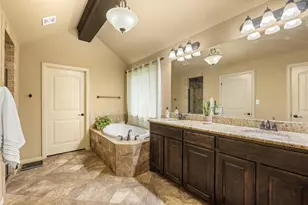 8500 Auburn Ct, Granbury, TX 76049 - Photo 12