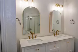 6401 Richmond Ct, Rowlett, TX 75089 - Photo 10