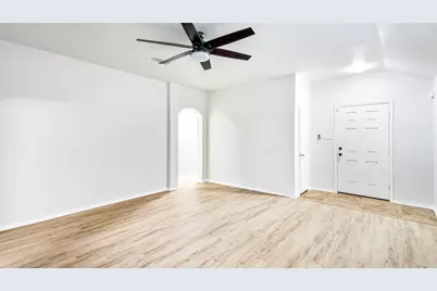 1117 Bellevue Drive, Princeton, TX 75407 - Photo 4