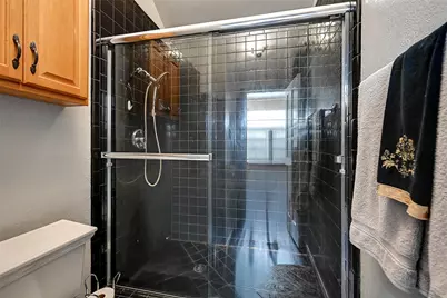 1916 Mill Run Drive, Arlington, TX 76006 - Photo 16