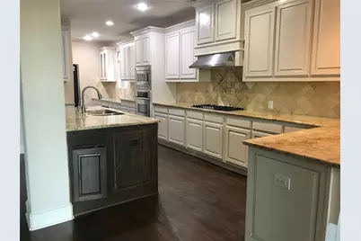 408 Paluxy Drive, Irving, TX 75039 - Photo 8