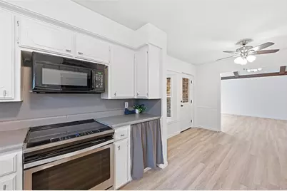 1709 Princeton Drive, Arlington, TX 76015 - Photo 16